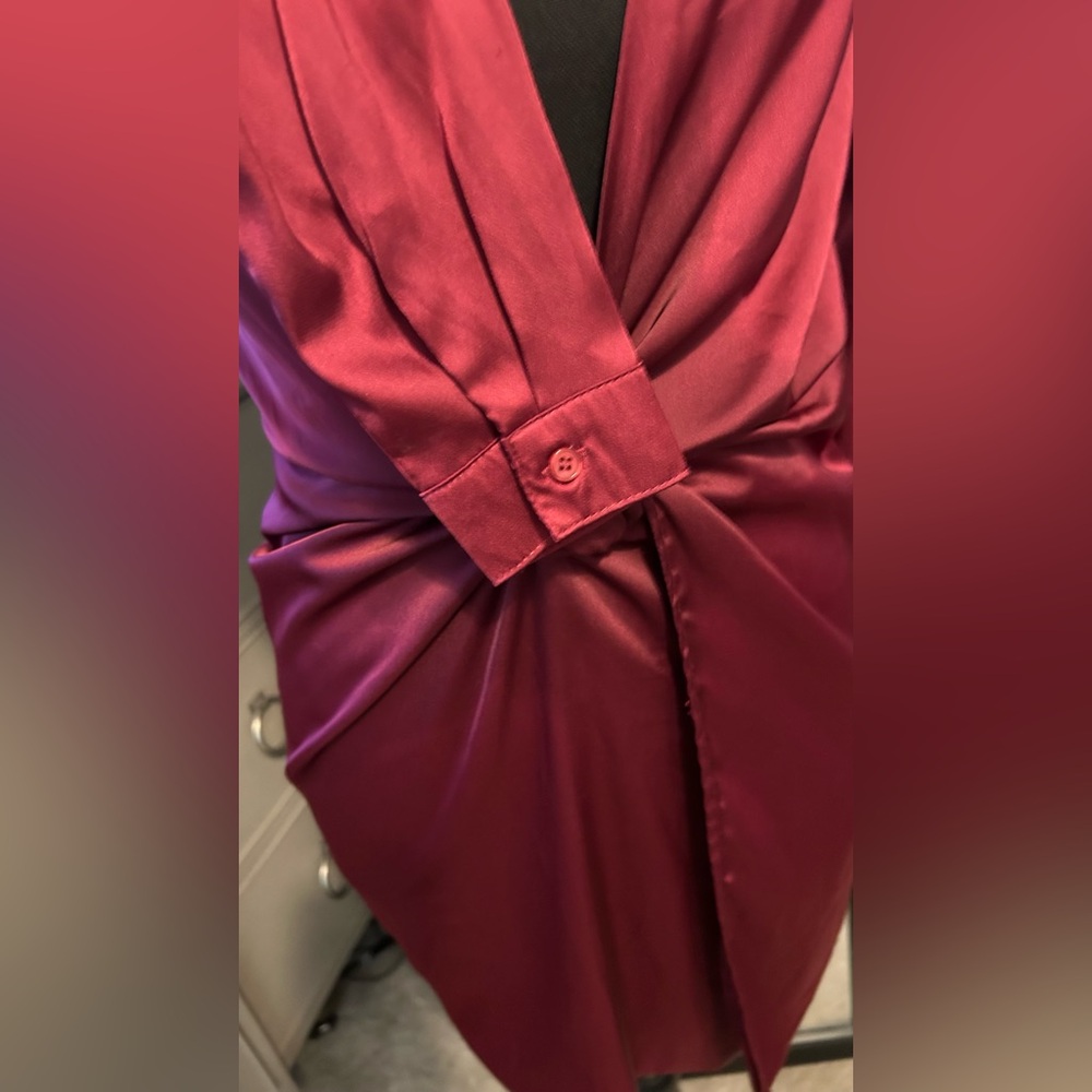 FASHION NOVA WRAP DRESS - Picture 4 of 8